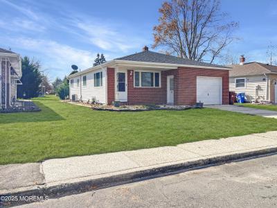 Photo of 17 Christiansted Street, Toms River NJ