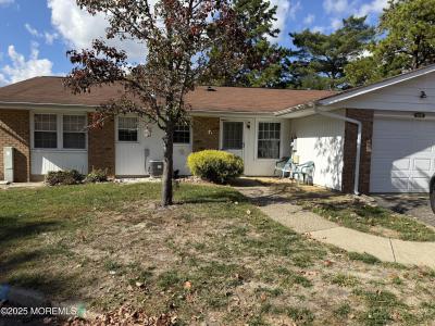 Photo of 110 Buckingham Drive B, Manchester NJ