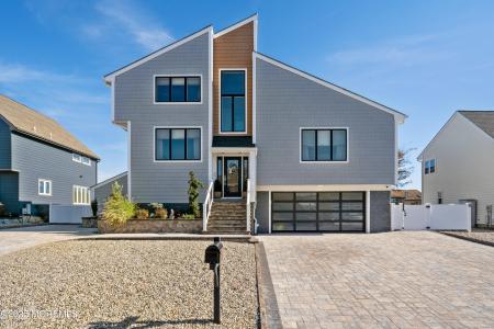 Photo of 1210 Skimmer Court