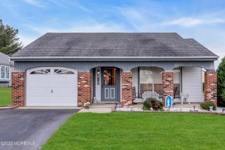 Photo of 139 Buckingham Drive