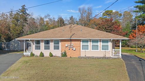 Photo of 28 Saint Moritz Place, Toms River NJ