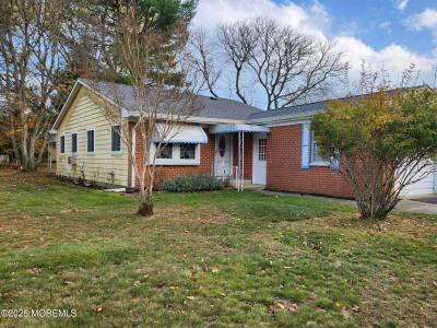 Photo of 18 Hudson Parkway, Whiting NJ