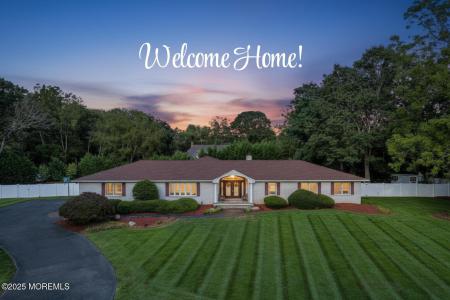 Photo of 527 Eagle Point Drive