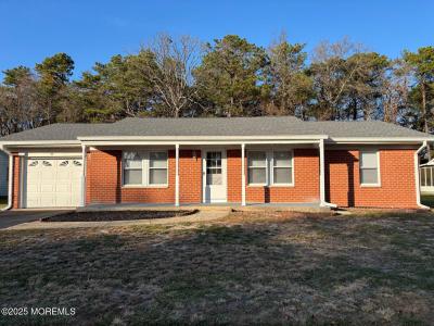 Photo of 32 Constitution Boulevard