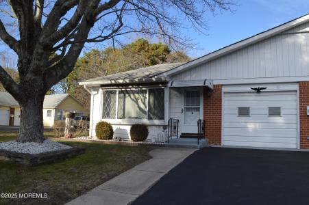 Photo of 107 A Hudson Parkway
