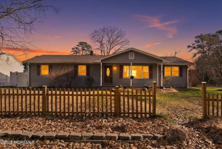 Photo of 1000 Bismarck Street