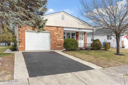 Photo of 18 La Terraza Drive, Toms River NJ