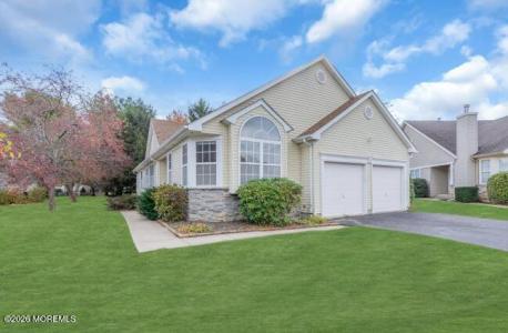 Photo of 2464 Spring Hill Drive