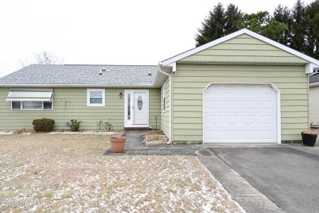 Photo of 15 Chateux Lane