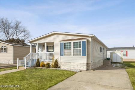 Photo of 602 Walden Way