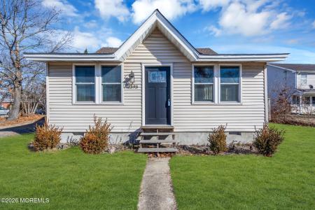 Photo of 2595 Hooper Avenue