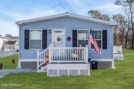 Photo of 55 Woodchuck Parkway, Whiting NJ