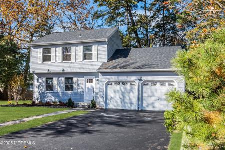 Photo of 132 Holly Court, Little Egg Harbor NJ