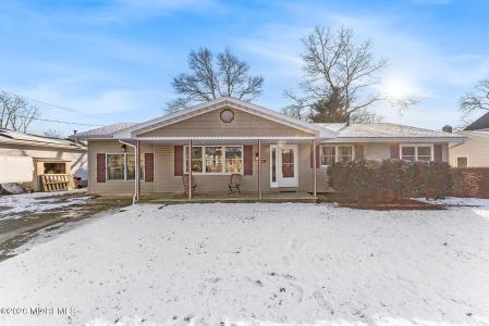 Photo of 1917 Red Cedar Street