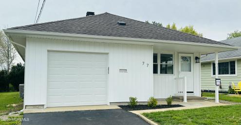 Photo of 77 Mount Fairweather Lane