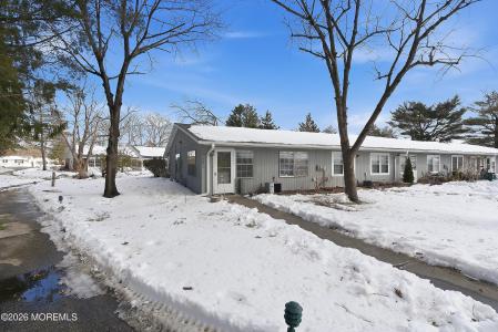 Photo of 367F Chesterfield Court, Lakewood NJ