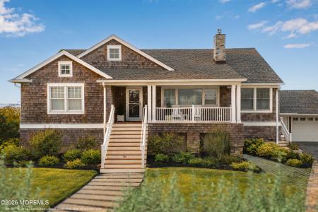 Photo of 564 Lake Avenue