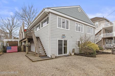 Photo of 24 W New Jersey Avenue