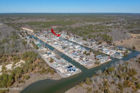 Photo of 20 Edgewater Drive