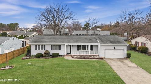 Photo of 333 Savannah Road, Toms River NJ