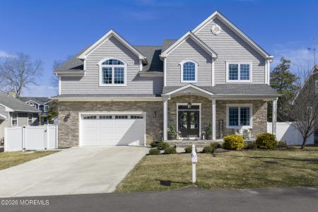 Photo of 814 Lincoln Avenue