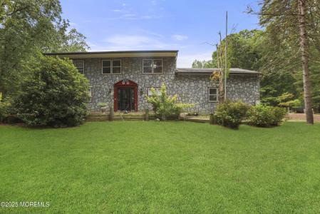 Photo of 14 Hidden Hollow Court, Jackson NJ