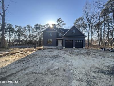 Photo of 2 Railroad Avenue