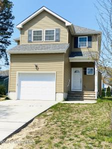 Photo of 203 Longfellow Avenue