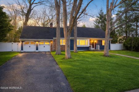 Photo of 84 Robbins Court