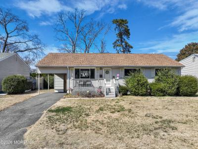 Photo of 109 Crescent Drive