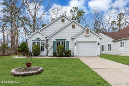 Photo of 40 N Avon Drive