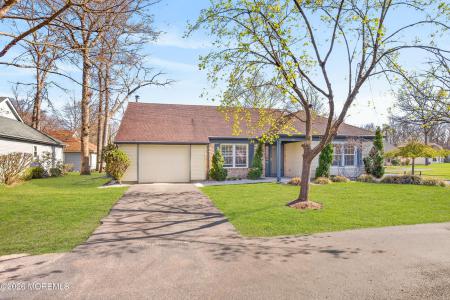 Photo of 538 N Petunia Lane, Whiting NJ