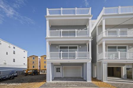 Photo of 56 Franklin Avenue
