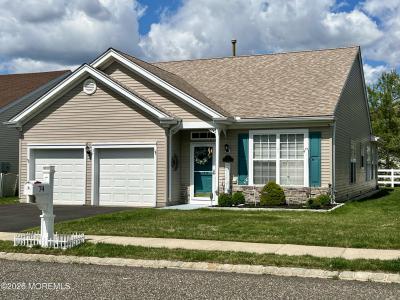 Photo of 74 Robin Lane, Barnegat NJ