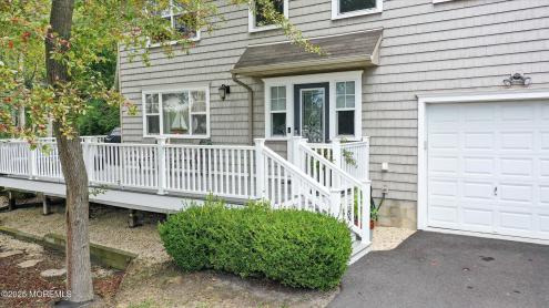 Photo of 7 Cedar Island Drive