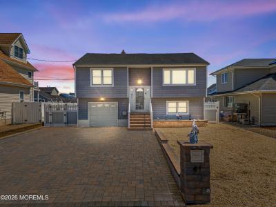 Photo of 41 Pilot Road, Toms River NJ