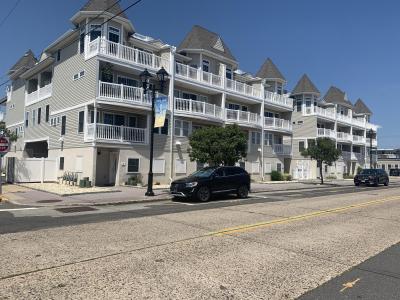 Photo of 1301 Boulevard 10