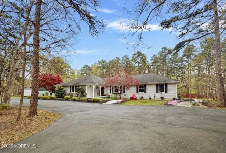 Photo of 379 E Bird Village Road