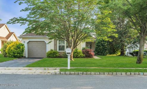 Photo of 2752 Meadow Lake Drive