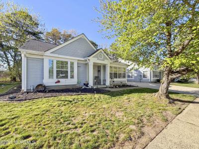 Photo of 1205a Thornbury Lane