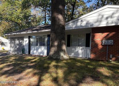 Photo of 8 Nevada Drive B, Whiting NJ
