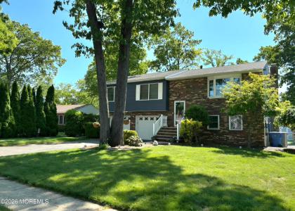 Photo of 10 Cardinal Drive