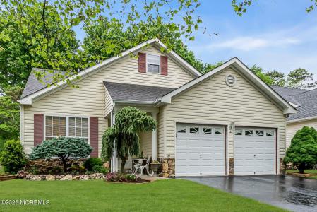 Photo of 35 Cedar Village Boulevard