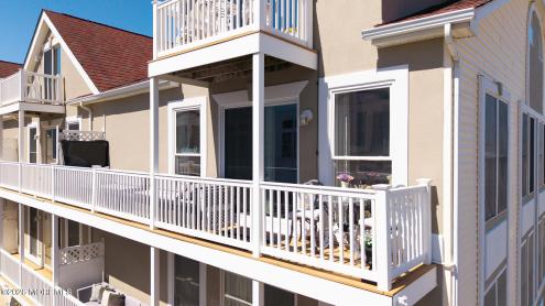 Photo of 33 Sumner Avenue 4