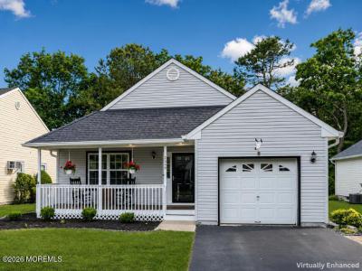 Photo of 2349 Mount Hood Lane