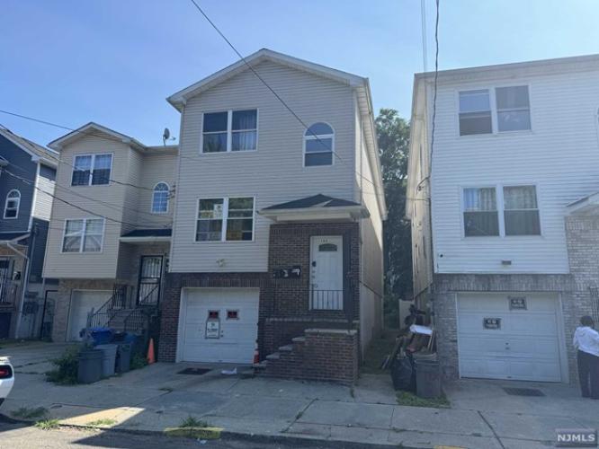 Photo of 168 12th Avenue, Paterson NJ