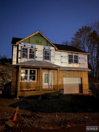 Photo of 110 W Haledon Avenue, Haledon NJ