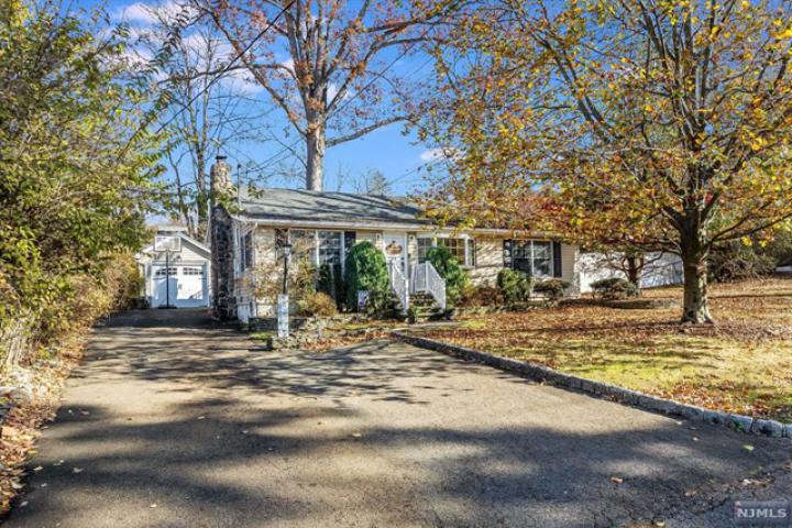 Photo of 53 Laurel Drive, Wayne NJ