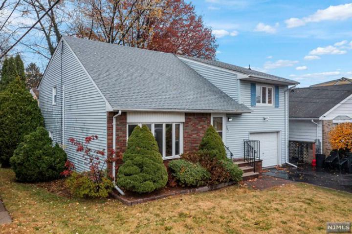 Photo of 202 Elberon Avenue