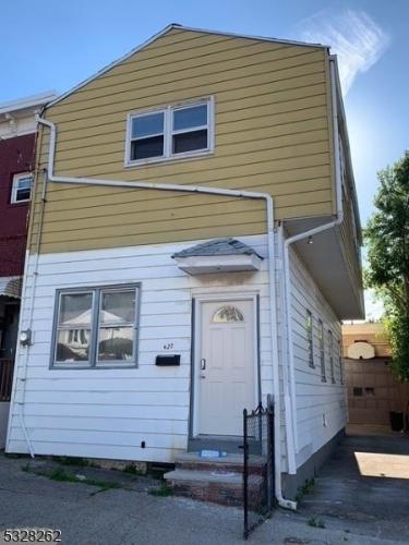 Photo of 122 E 22nd Street